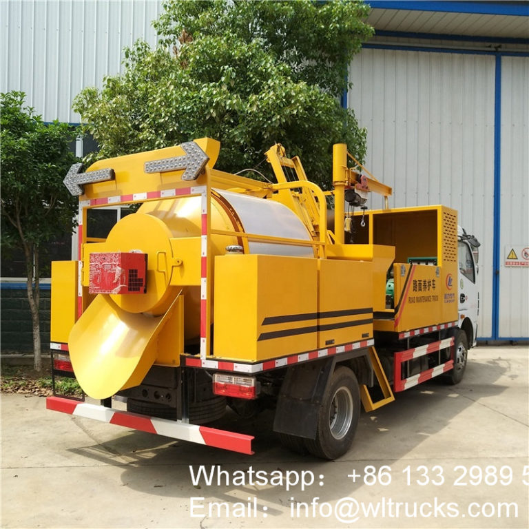 Dongfeng Multi-functional Asphalt Road Maintenance equipment truck ...