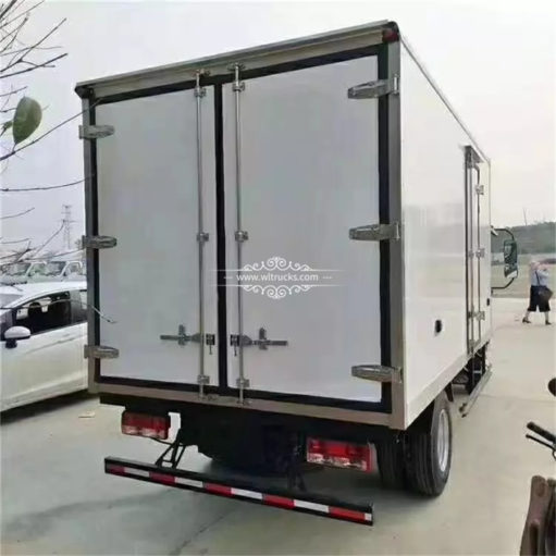 Foton Kangrui 3 ton freezer van box truck