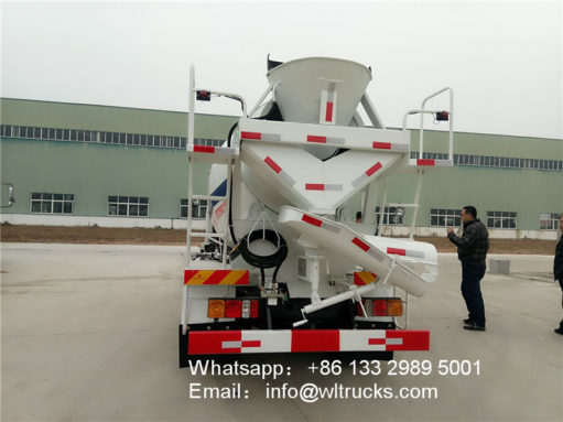 Yuejin 3m3 cement mixer truck