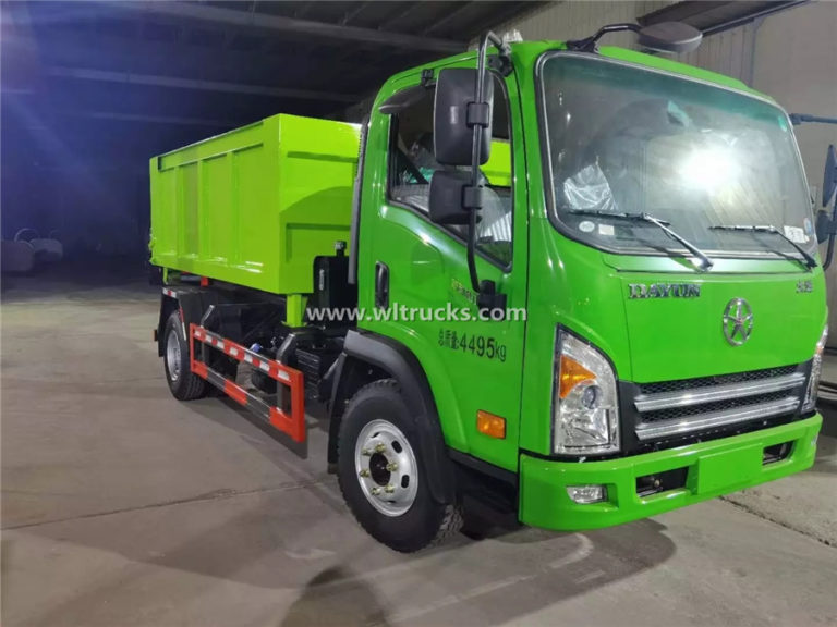 Dayun 8 ton construction waste transfer truck