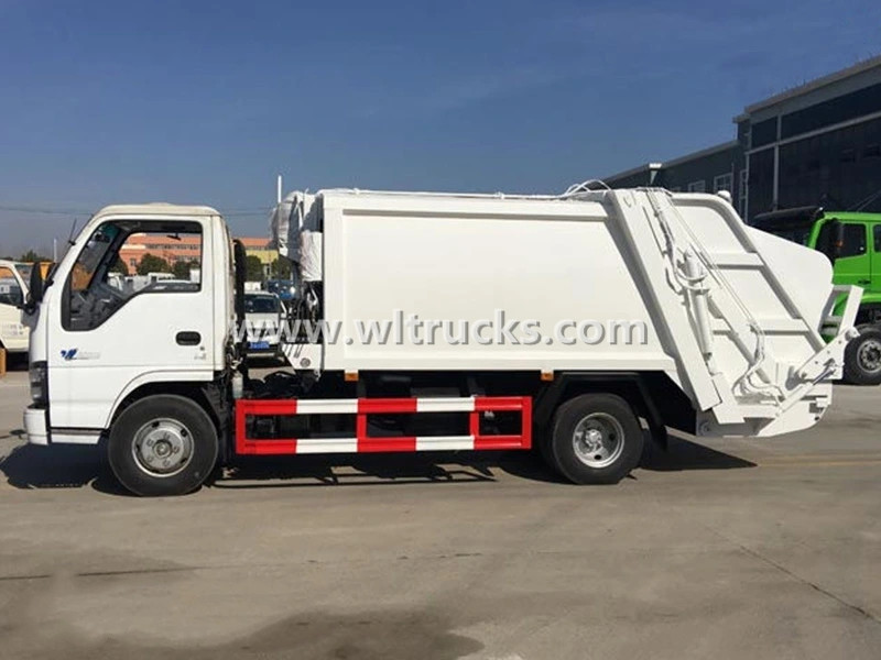 Isuzu Compactor Waste Collector truck