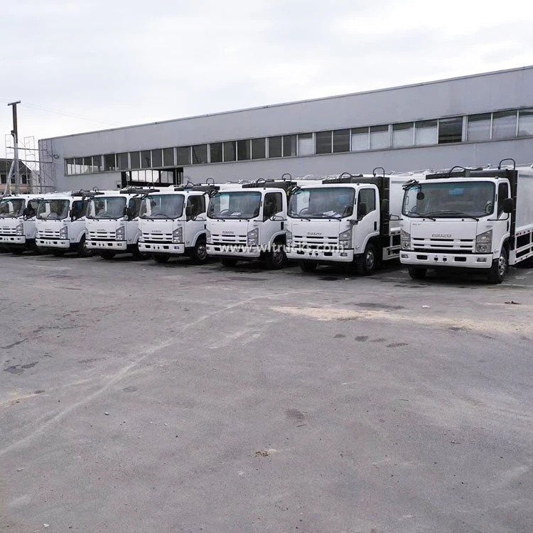 6 tire ISUZU NPR 10000L-12000L trash truck compactor