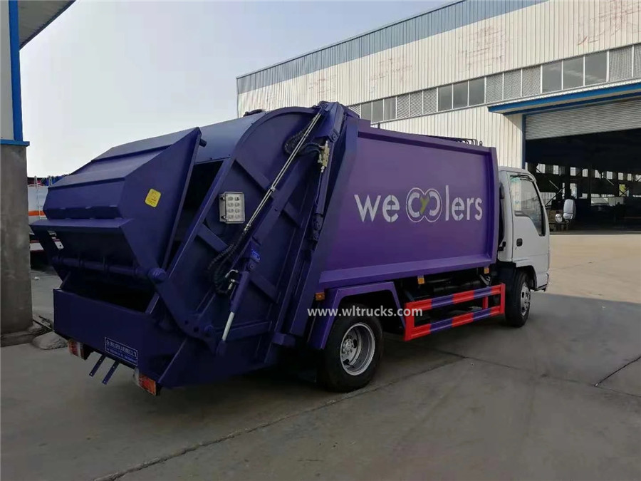 ISUZU NHR 5000L compactor trash truck