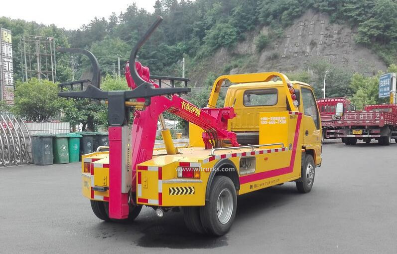 6 tire Isuzu 5 tonne rollback recovery tow wrecker