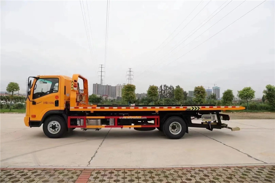 China Dayun 5 ton flat tow truck wrecker