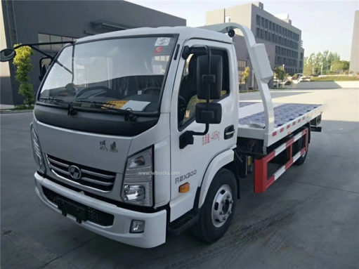 Yuejin 3 ton flat road wrecker truck