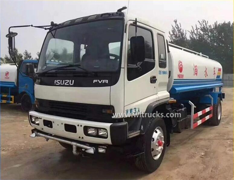 6 wheel Isuzu FVR 16 cubic meters water sprinkler truck