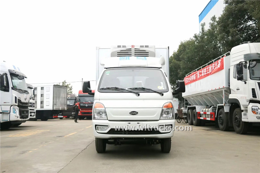 6 wheeler KAMA gasoline 12cbm refrigeration unit truck