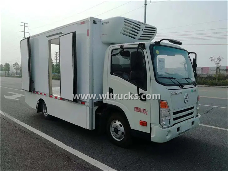 Dayun electric 3 ton refrigerated truck