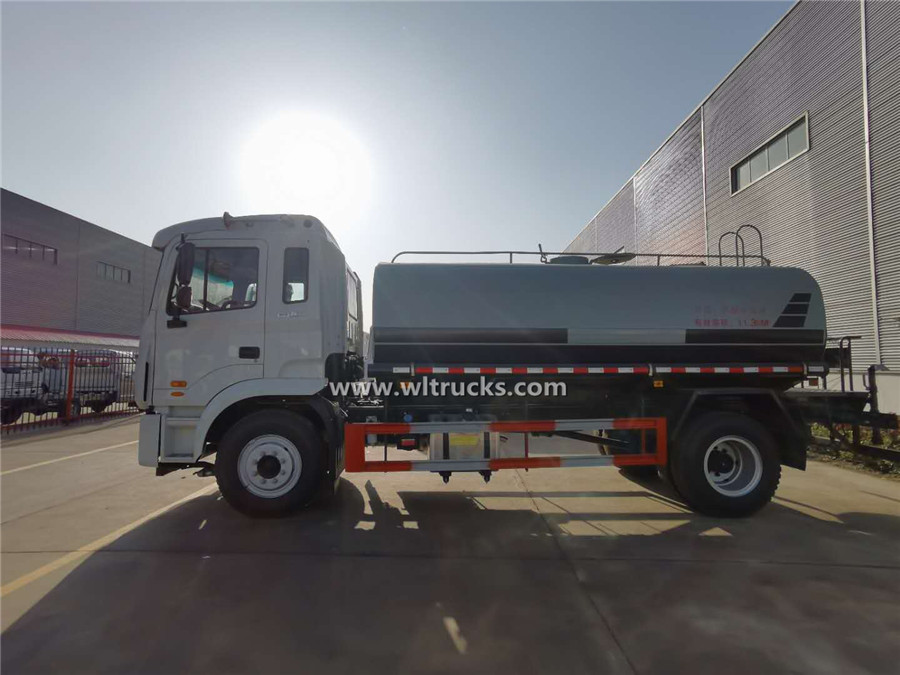 JAC 15000 liters water bowser tanker