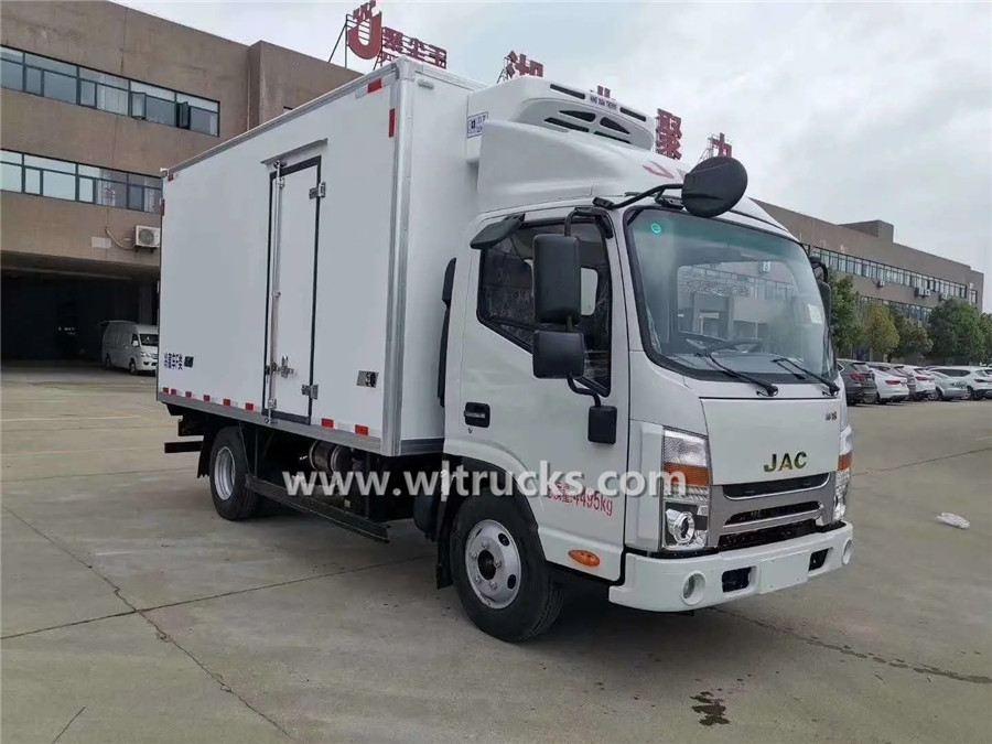 JAC Shuailing 18m3 freezer truck