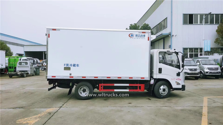 JMC 6t refrigerated delivery trucks