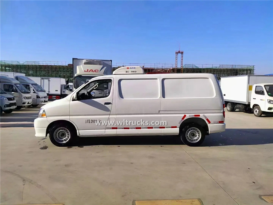 Jinbei small freezer van