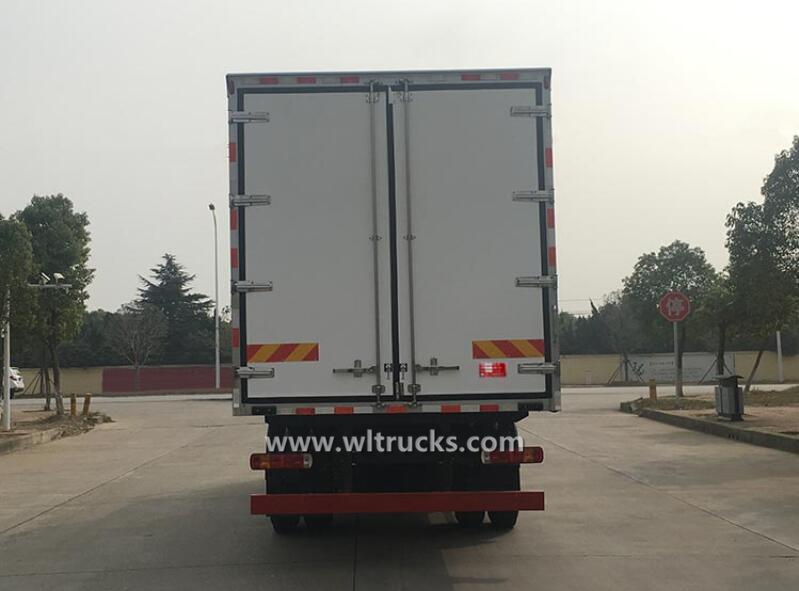 New china Dayun 15 ton refrigerator truck