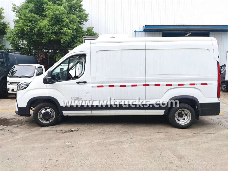 SAIC MAXUS diesel refrigerated sprinter van