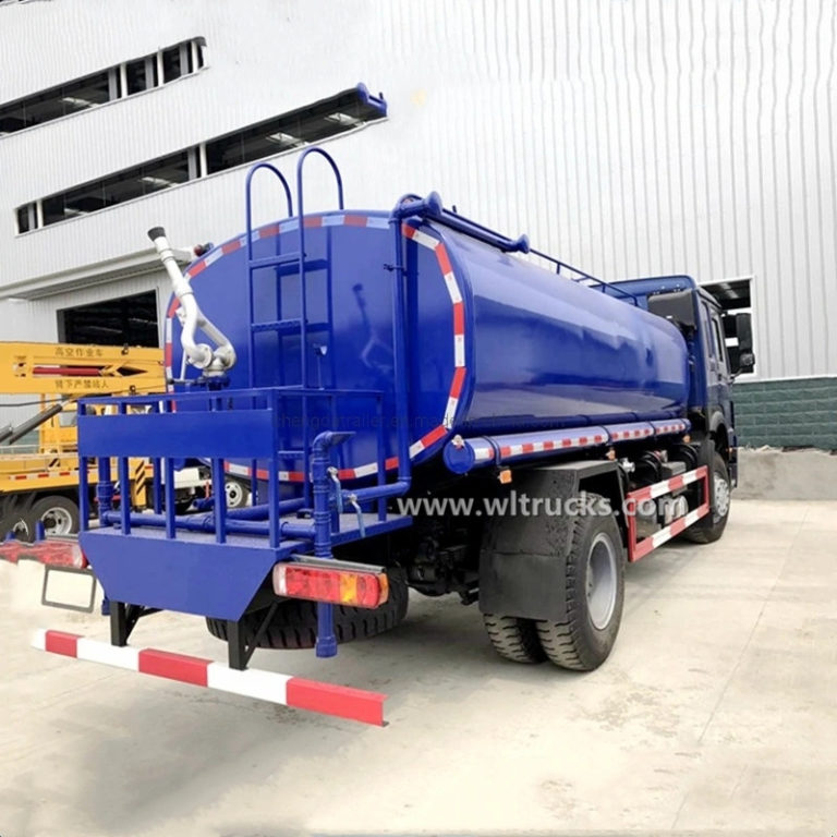 Sinotruck Howo 16000 liters water truck