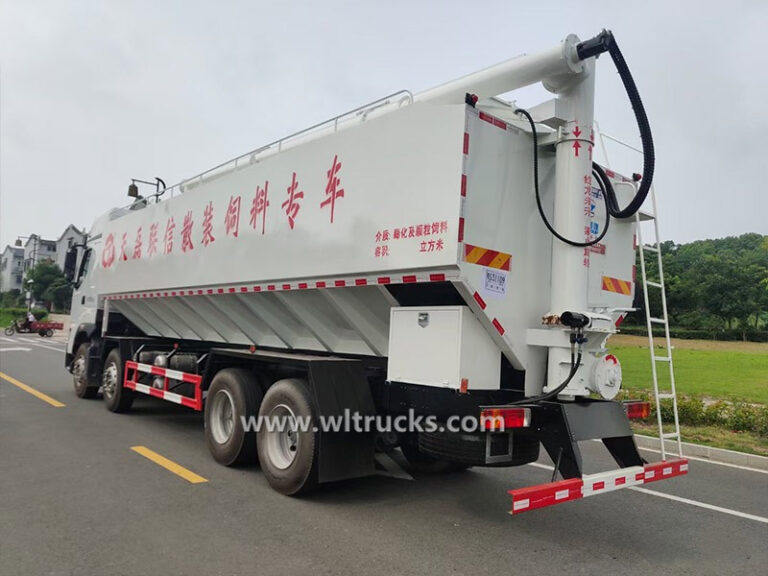 DFLZ-30-ton-bulk-feed-truck-768x576.jpg